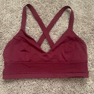Lululemon sports bra